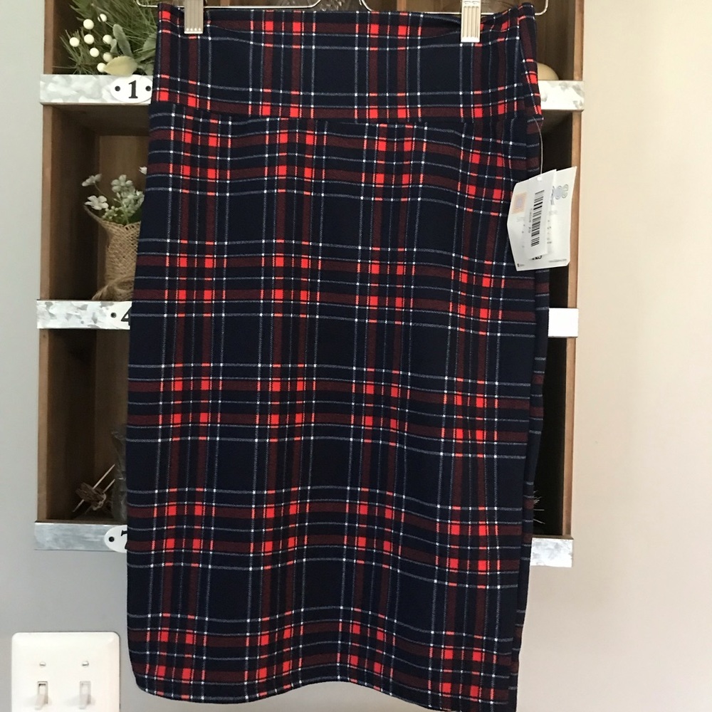 Lularoe unicorn plaid Cassie skirt